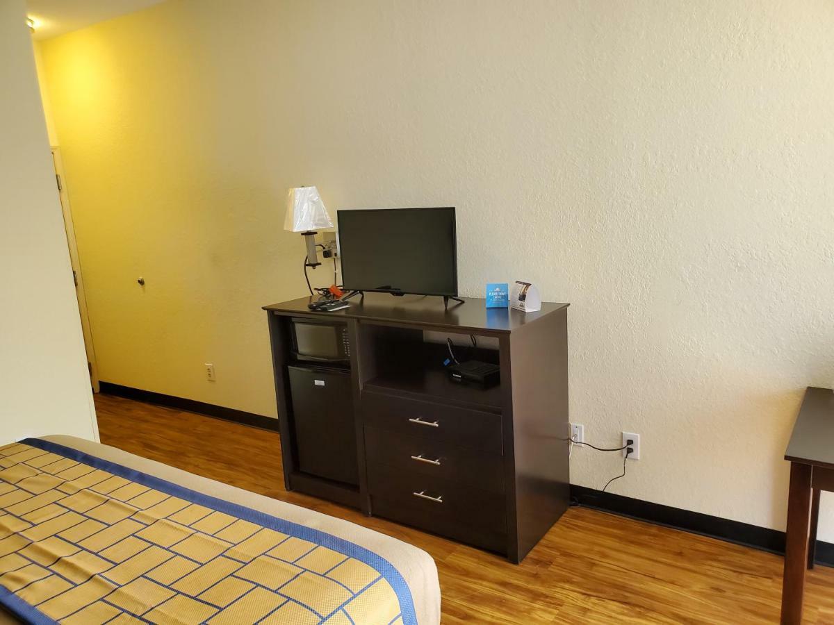 Days Inn By Wyndham Macon I-75 North מראה חיצוני תמונה